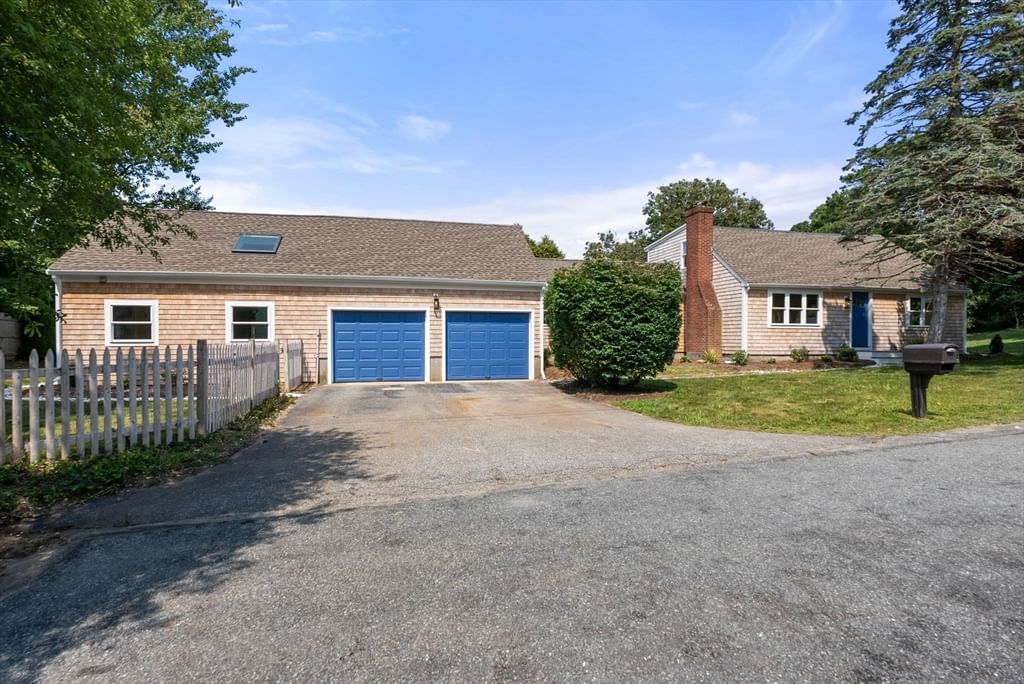 20-22 Glendale Lane Harwich — Photo 2 of 41