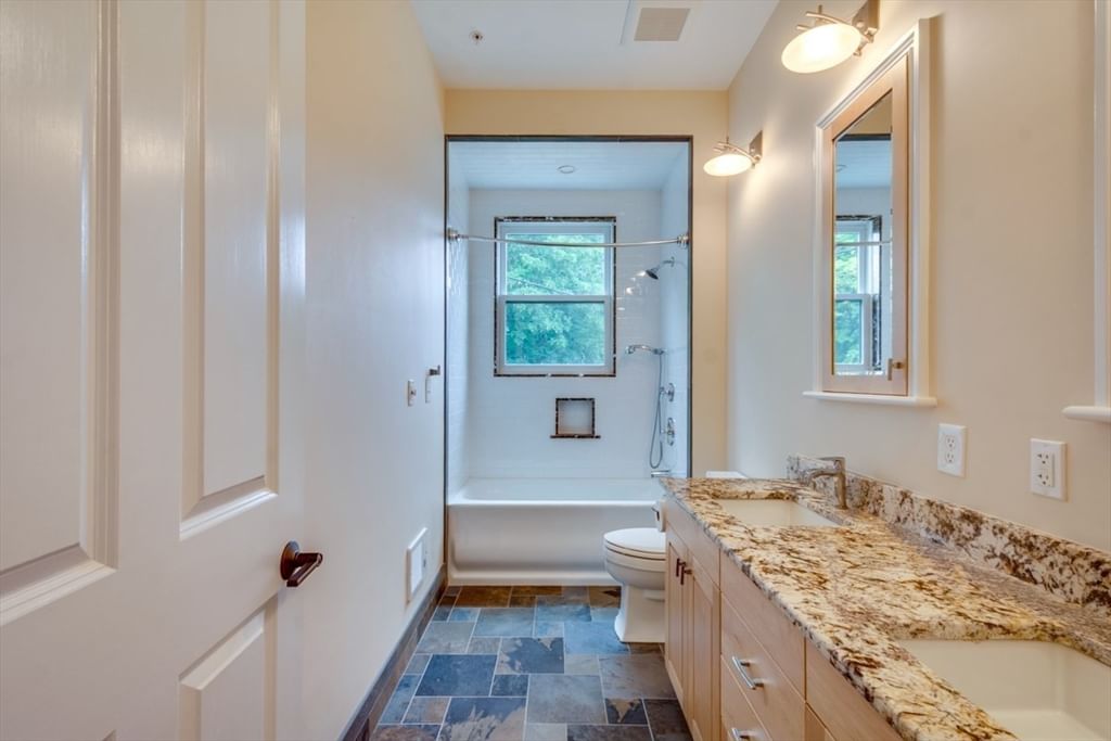 10 Boylston Pl #10 Boston — Photo 12 of 23
