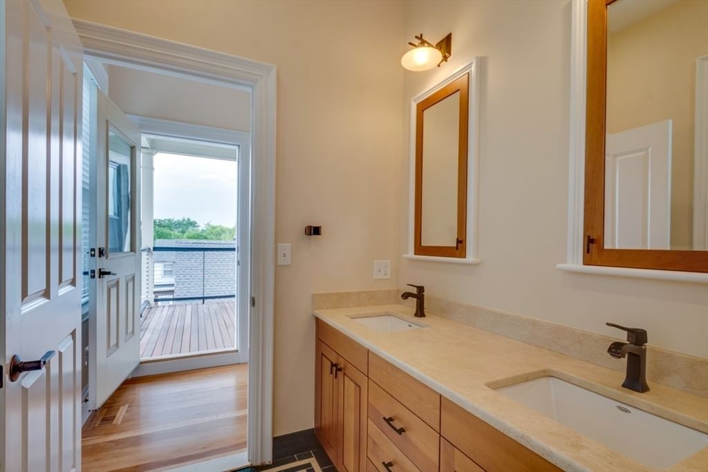 10 Boylston Pl #10 Boston — Photo 19 of 23