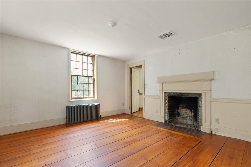 10 Poquanticut Ave Easton — Photo 20 of 42