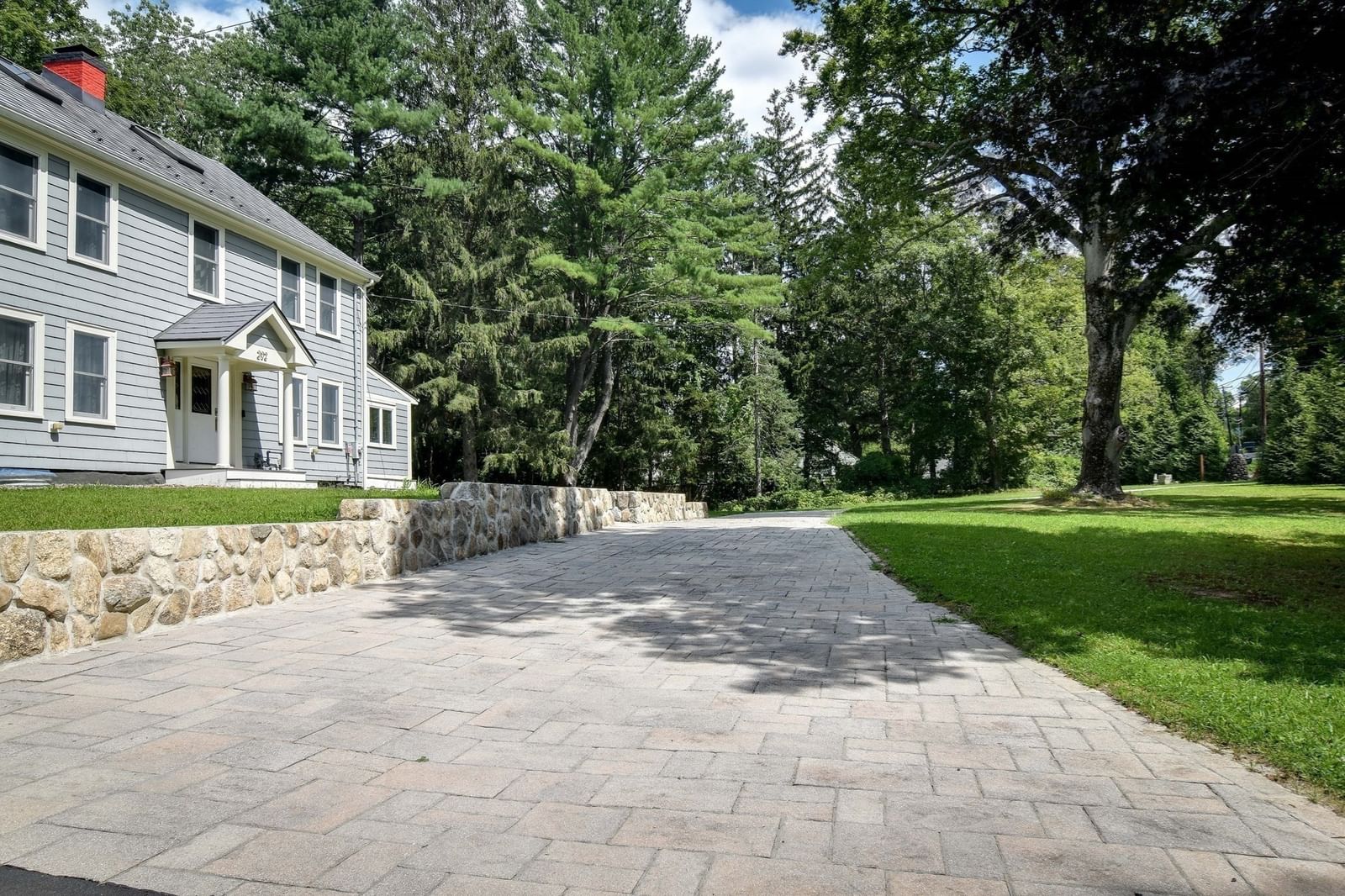 202 Boston Post Rd Wayland — Photo 33 of 38