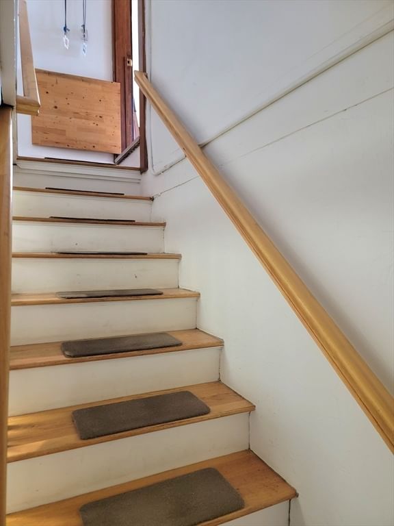 166 Harvard St Quincy — Photo 11 of 28
