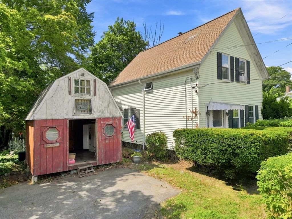 731 S Main St, Randolph, MA 02368 photo 5