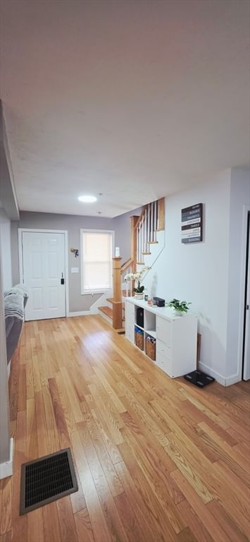 36 Standsh St #0 Worcester — Photo 5 of 11