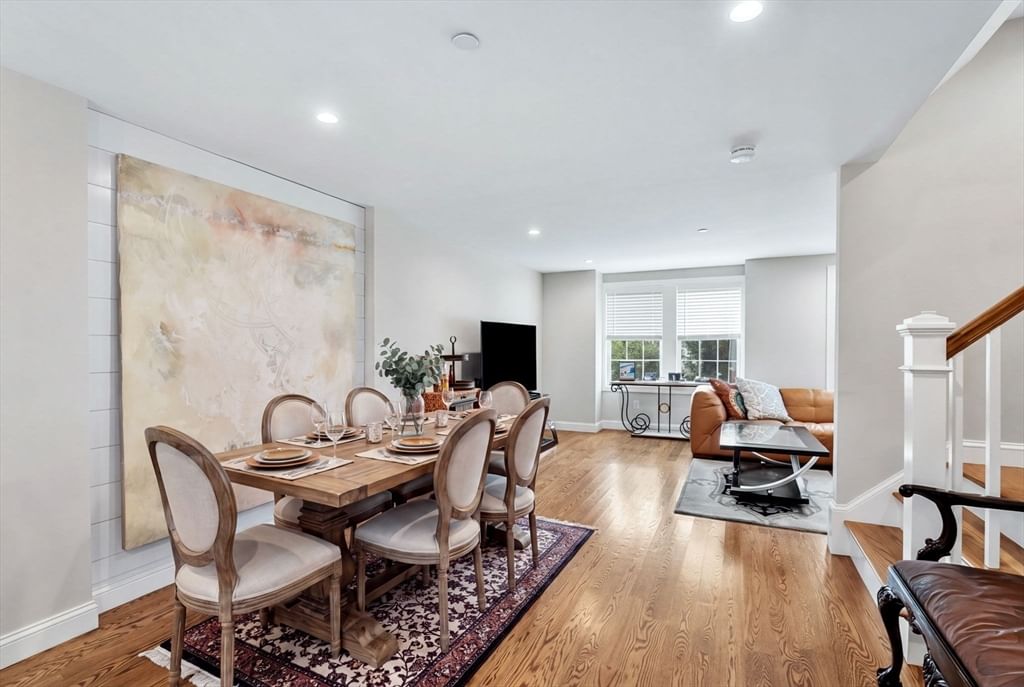 34 Beckford St #D Beverly — Photo 12 of 40