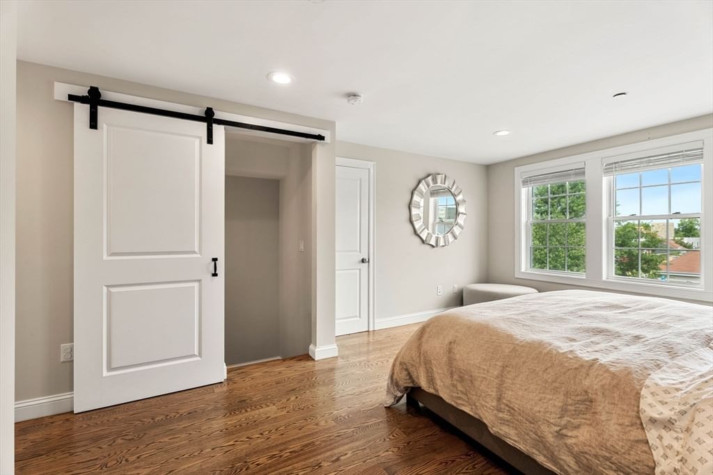 34 Beckford St #D Beverly — Photo 26 of 40