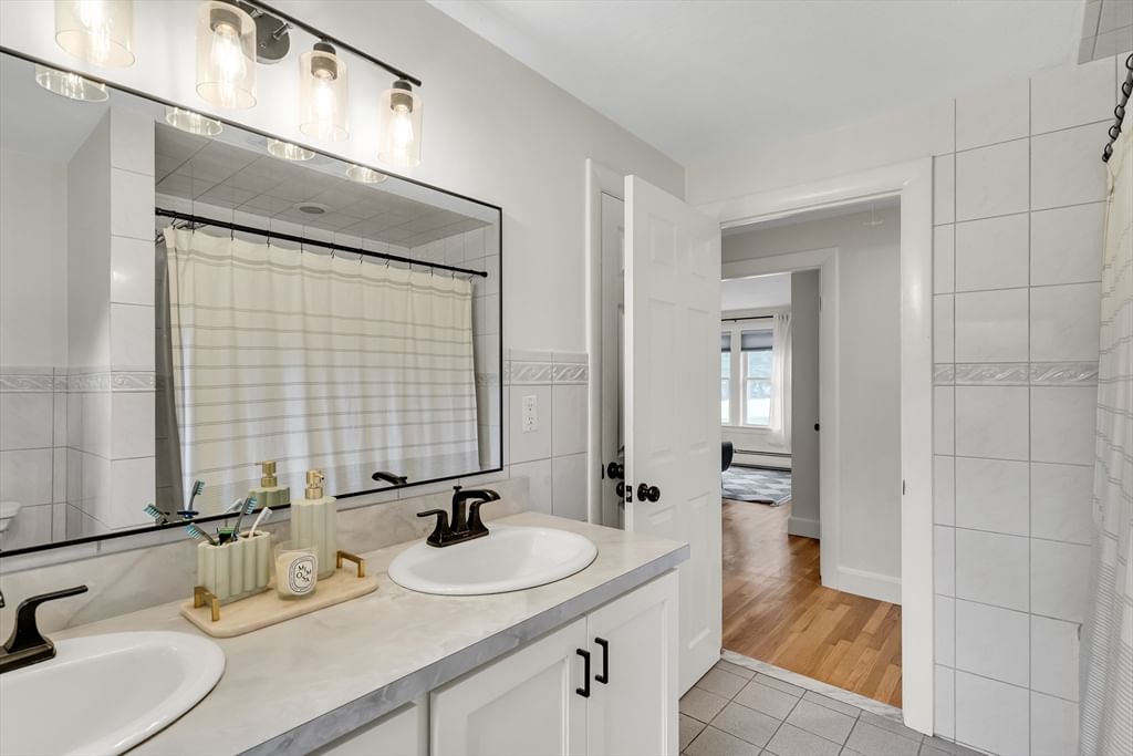 30 Linda Ave, Framingham, MA 01701 photo 5