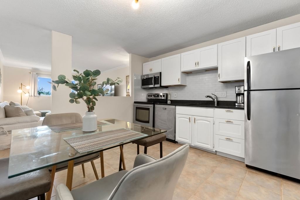 145 Essex Avenue #405 Gloucester — Photo 9 of 19