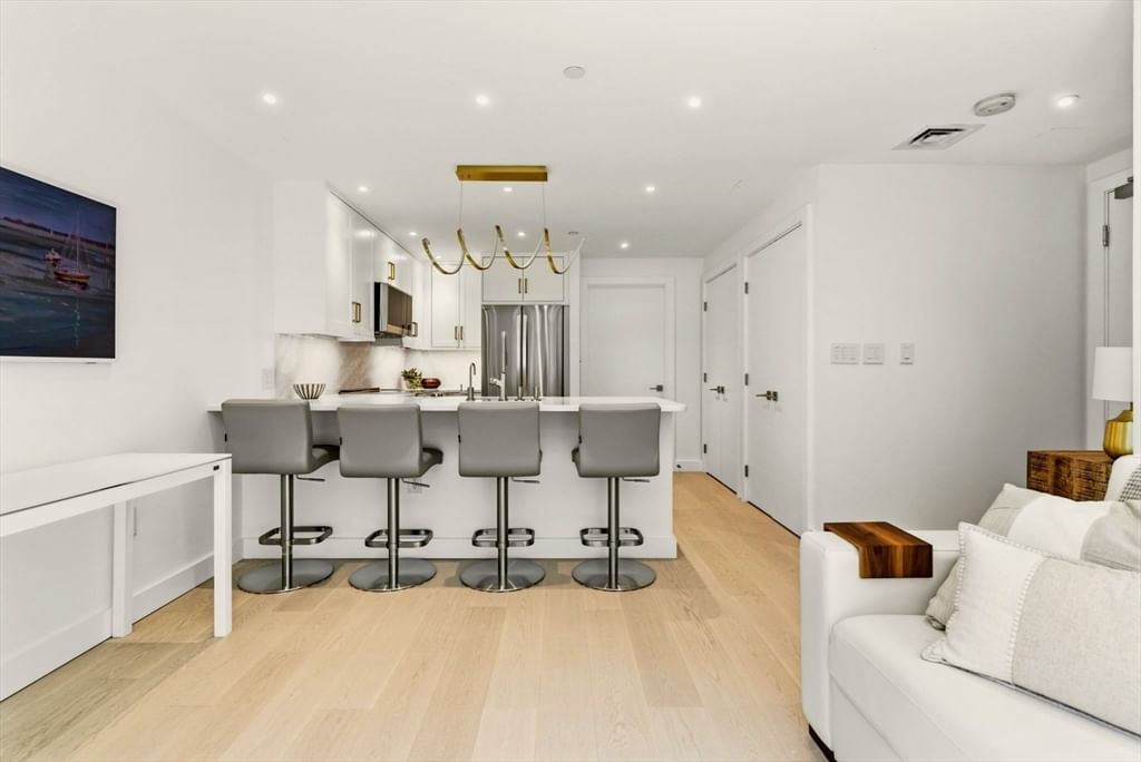 80 Broad St #1009 Boston — Photo 5 of 29