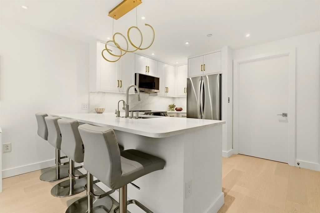 80 Broad St #1009 Boston — Photo 6 of 29