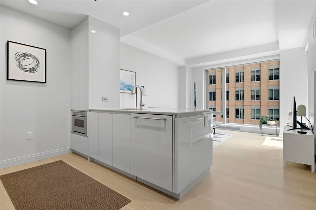 135 Seaport Blvd #1016 Boston — Photo 8 of 36