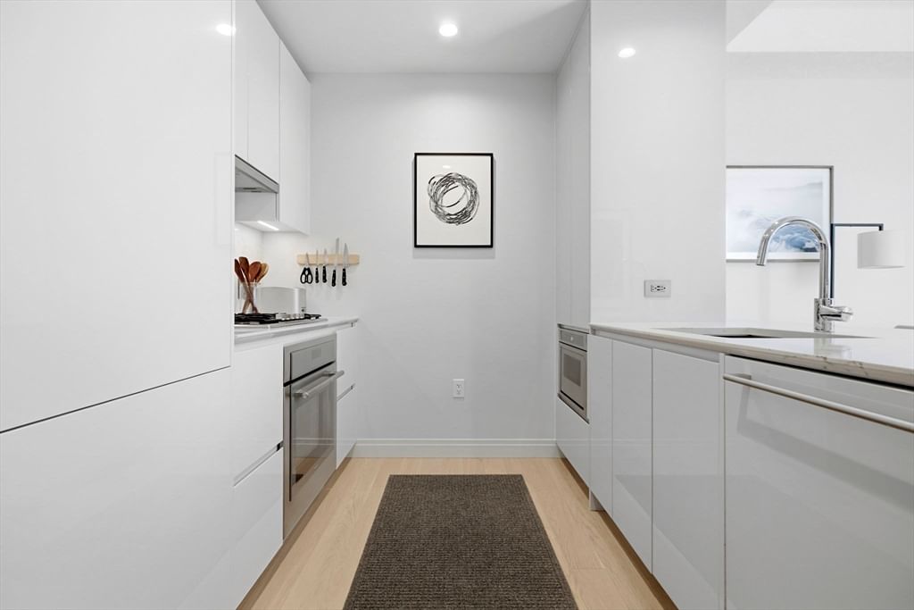135 Seaport Blvd #1016 Boston — Photo 9 of 36
