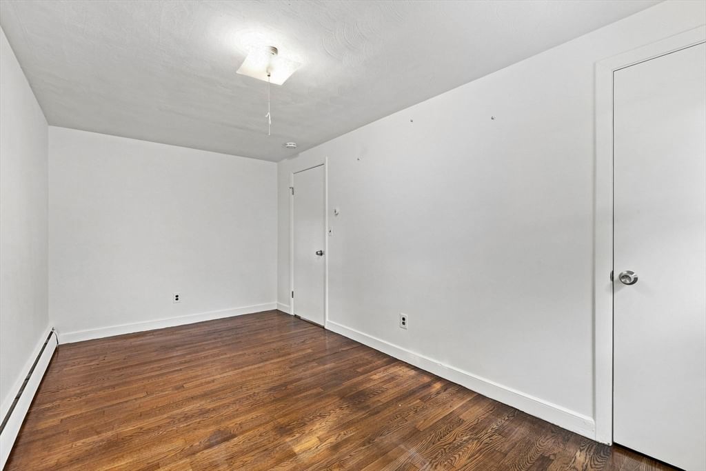 111 Mitchell Ave Medford — Photo 23 of 30