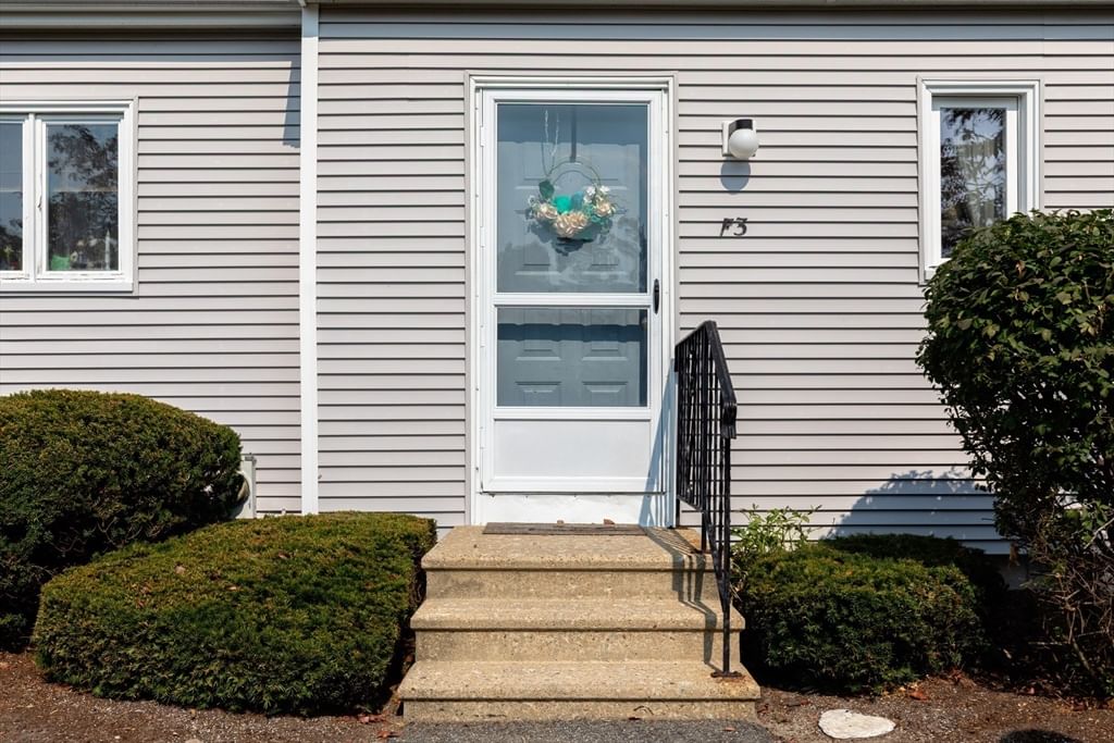 52 Liberty St #F3 Plymouth — Photo 28 of 31