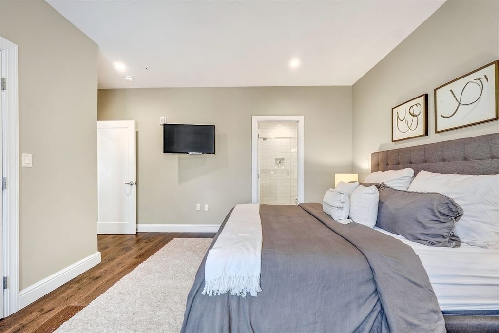 175 North Avenue #409 Wakefield — Photo 16 of 22