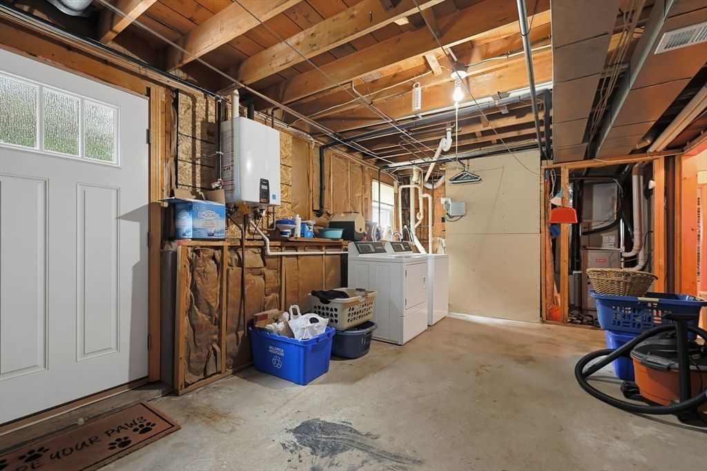 19 Bellflower Rd Billerica — Photo 40 of 42