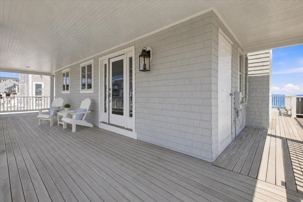 2 Cliff Rd S Scituate — Photo 3 of 40