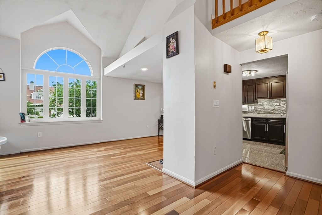 237 South St #6 Shrewsbury — Photo 13 of 42