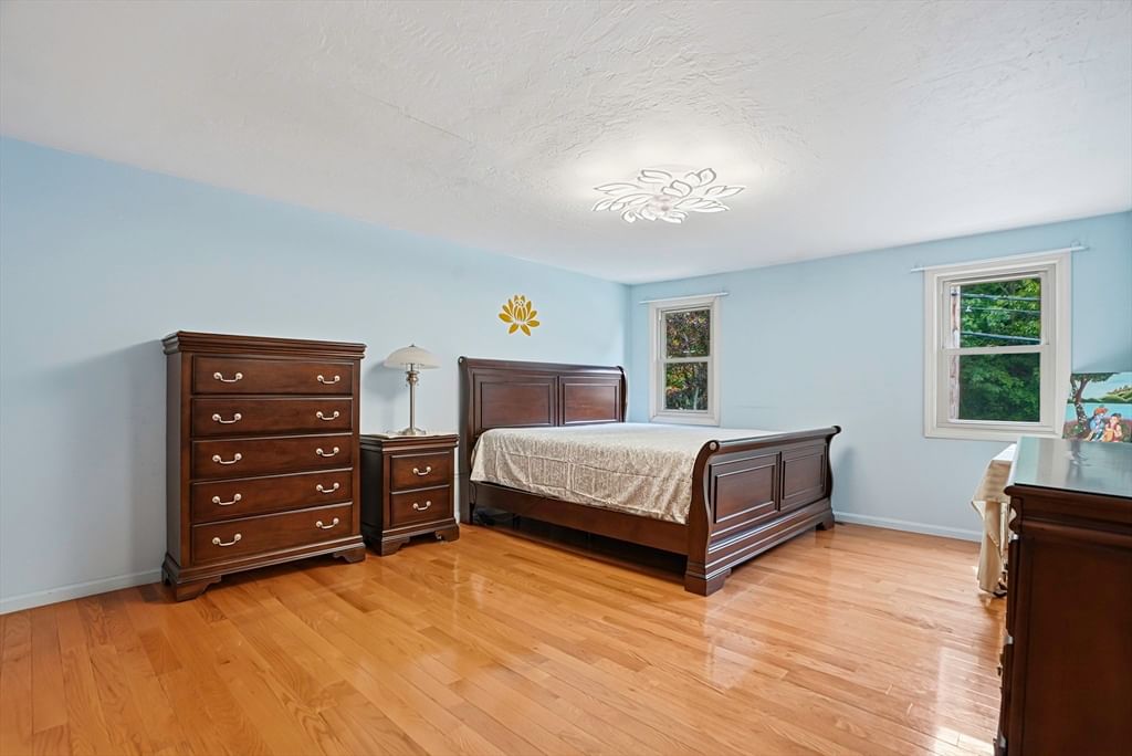 237 South St #6 Shrewsbury — Photo 15 of 42