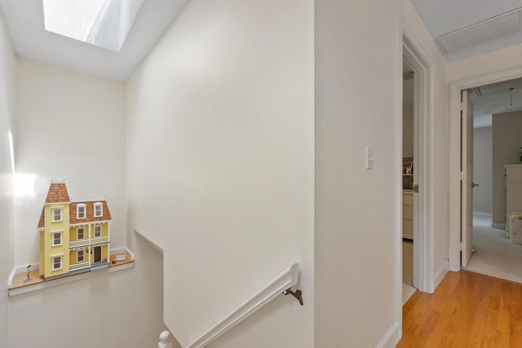 82 Pine Street Newton — Photo 23 of 42