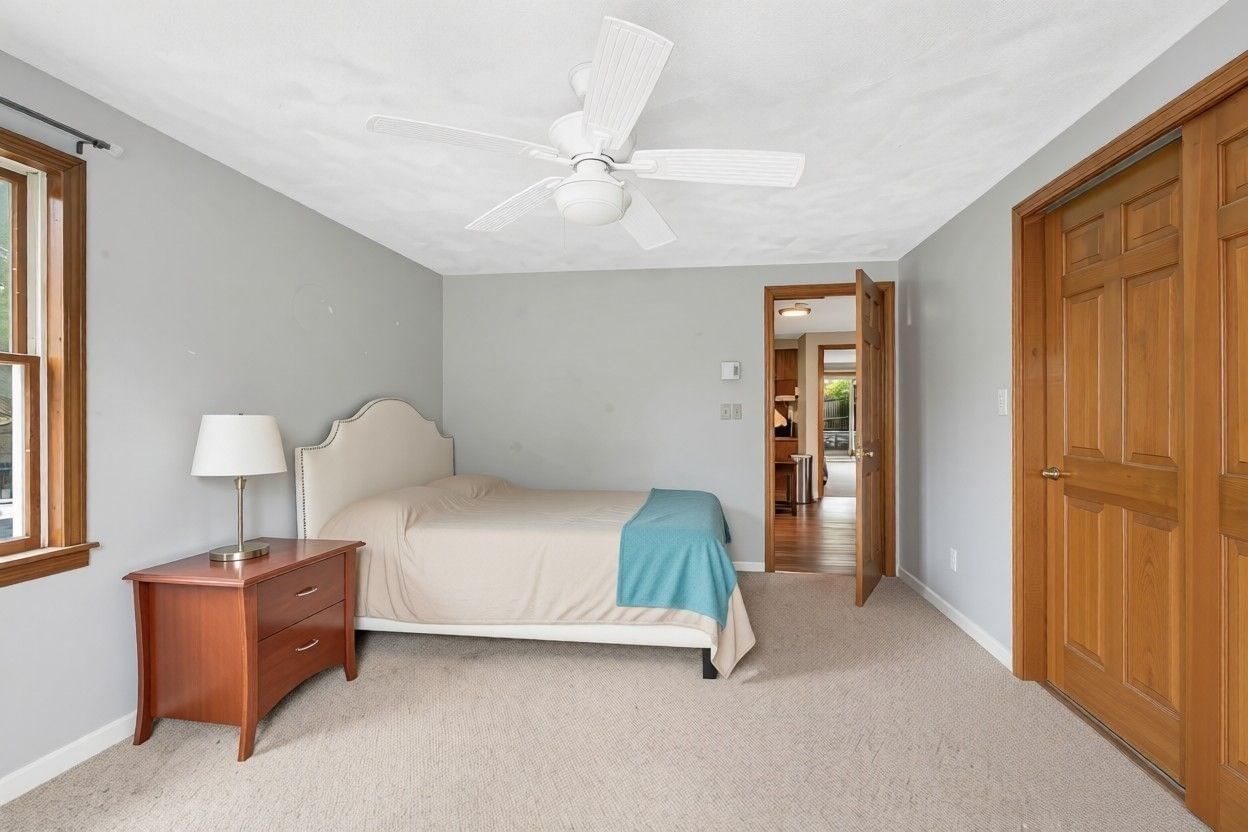 29 Cedar Hill Ter Swampscott — Photo 10 of 33