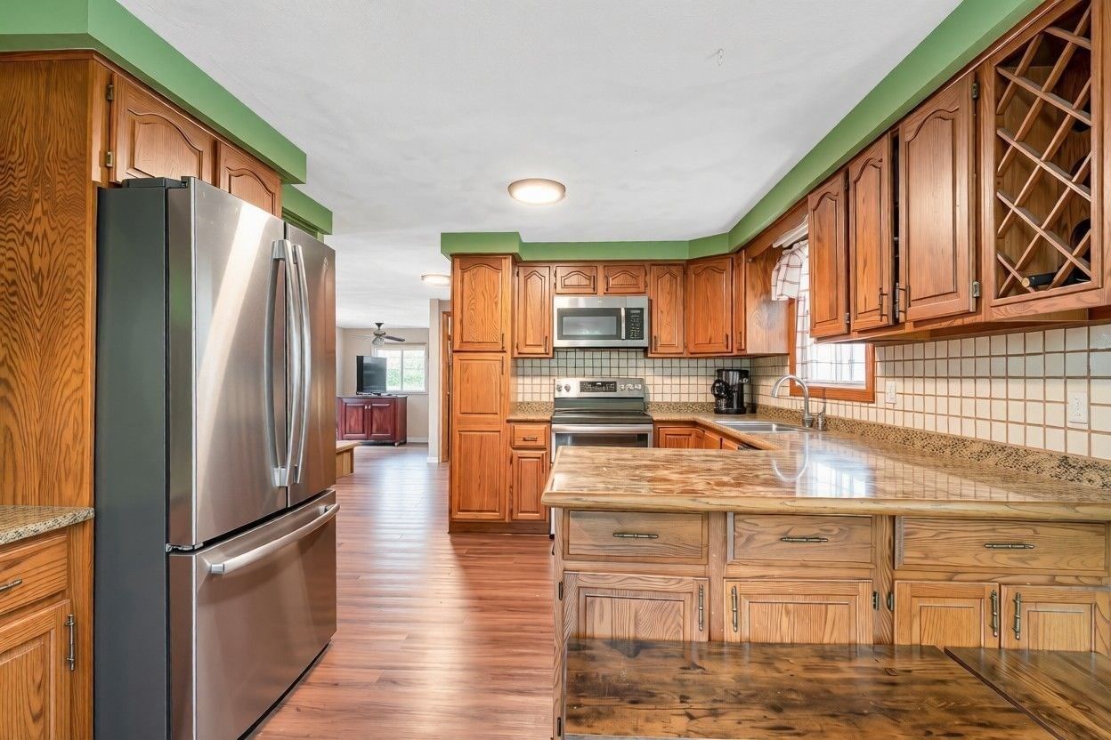 29 Cedar Hill Ter Swampscott — Photo 14 of 33