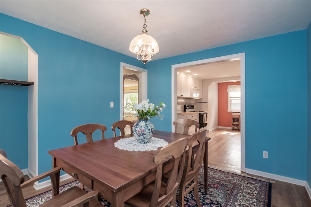 202 Jackson St Northampton — Photo 9 of 33