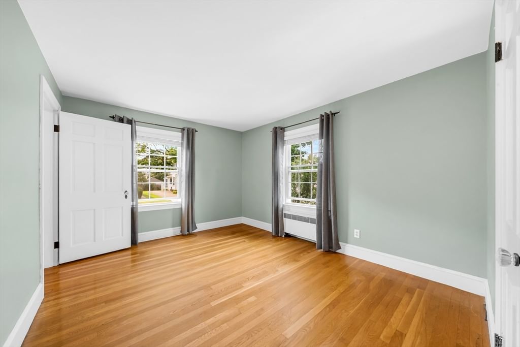 21 Leroy Ave Haverhill — Photo 4 of 37
