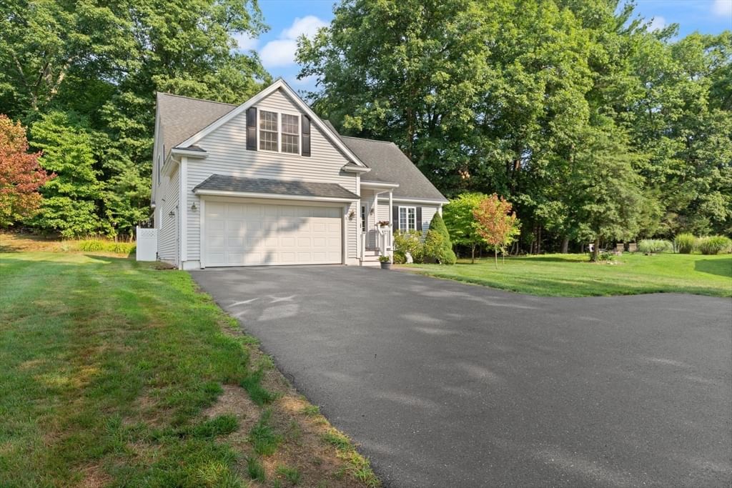 3 Reed Lane #3 Littleton — Photo 2 of 32