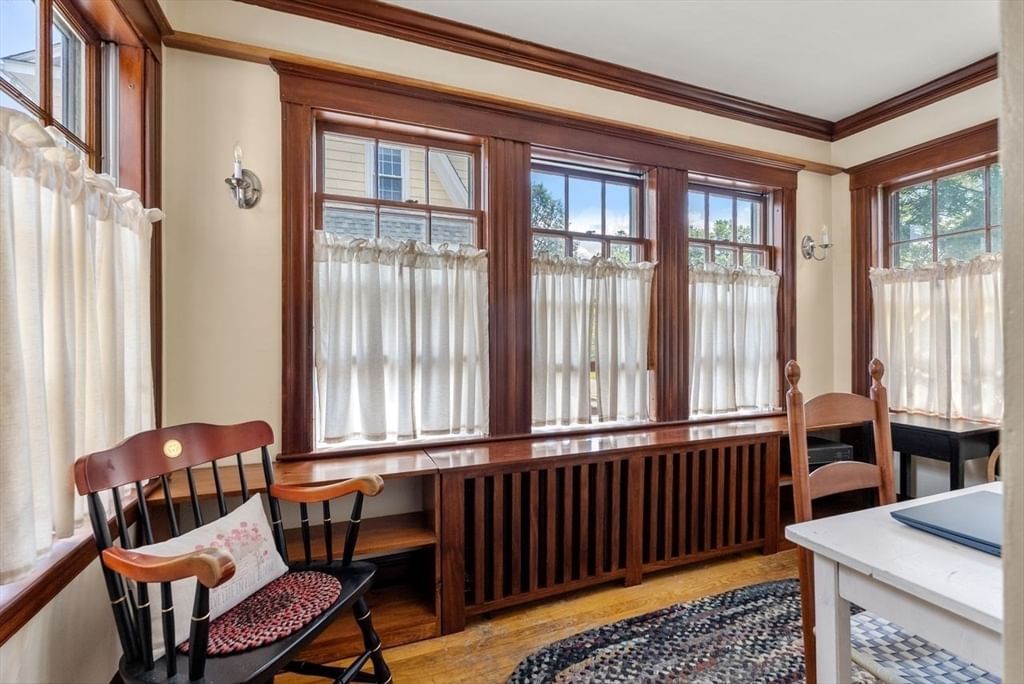 45 Wendell Park Milton — Photo 18 of 37