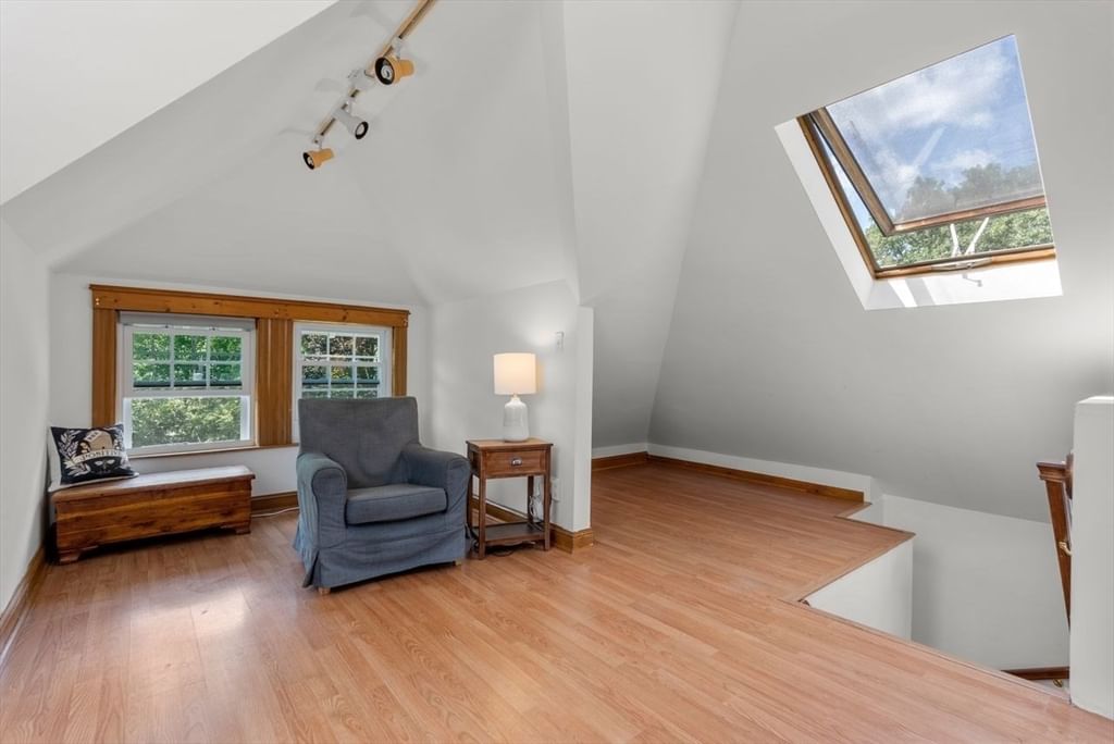 45 Wendell Park Milton — Photo 29 of 37