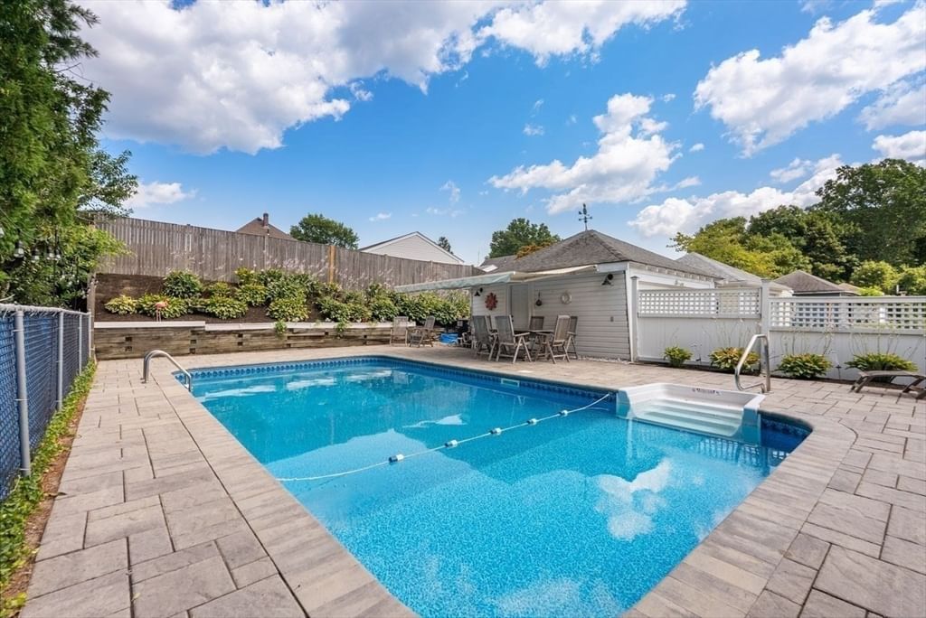 45 Wendell Park Milton — Photo 36 of 37