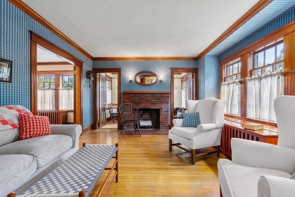 45 Wendell Park Milton — Photo 8 of 37