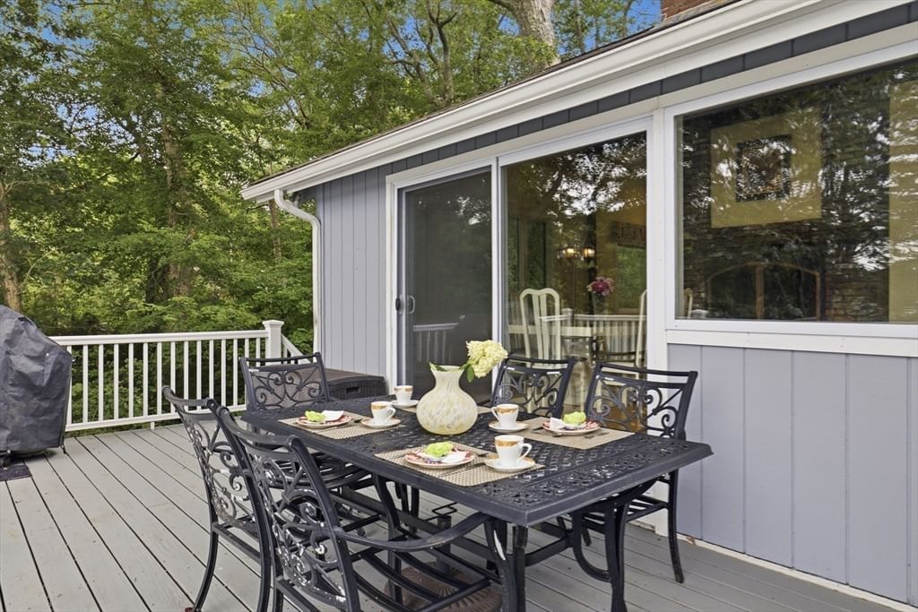 79 Pond Cir Mashpee — Photo 22 of 29
