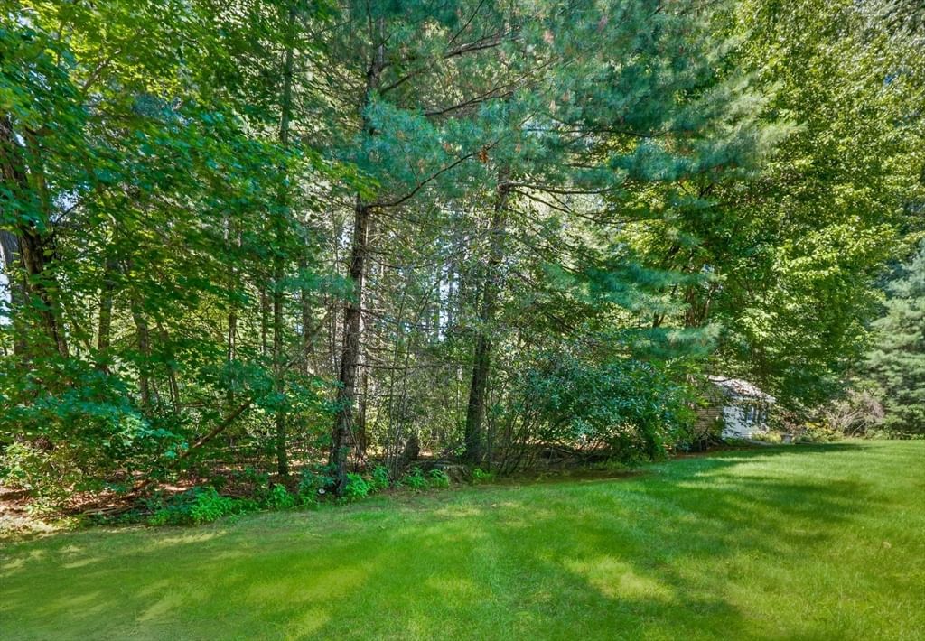 26 Sweeney Ridge Rd Bedford — Photo 32 of 39