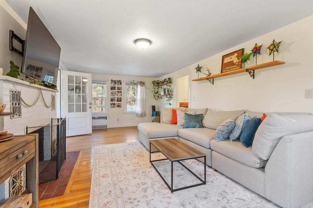 135 Worcester Road, Princeton, MA 01541 photo 3