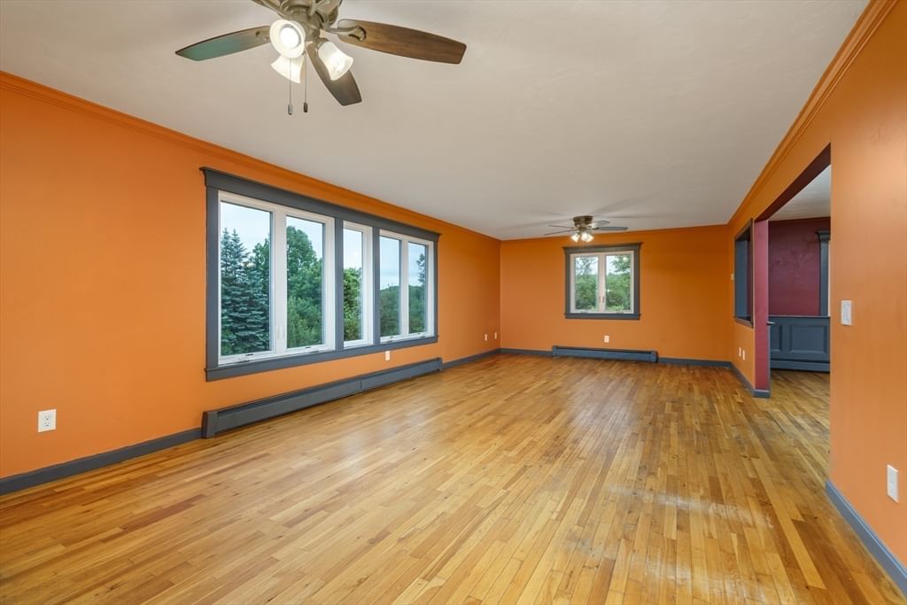 102 Overlook Rd Westminster — Photo 13 of 41