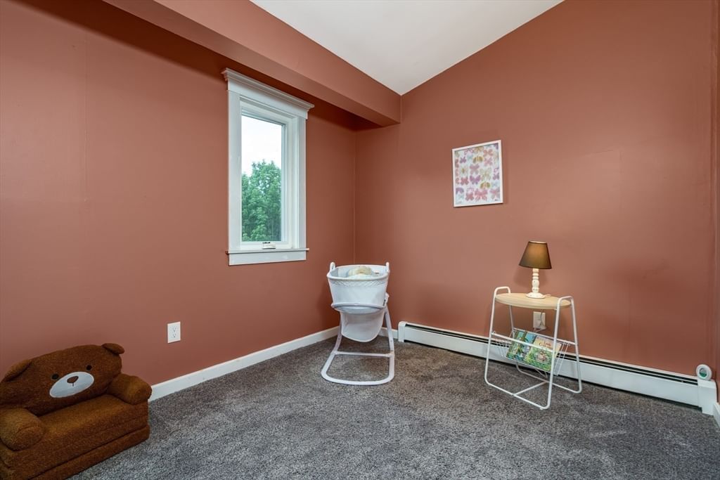 102 Overlook Rd Westminster — Photo 20 of 41