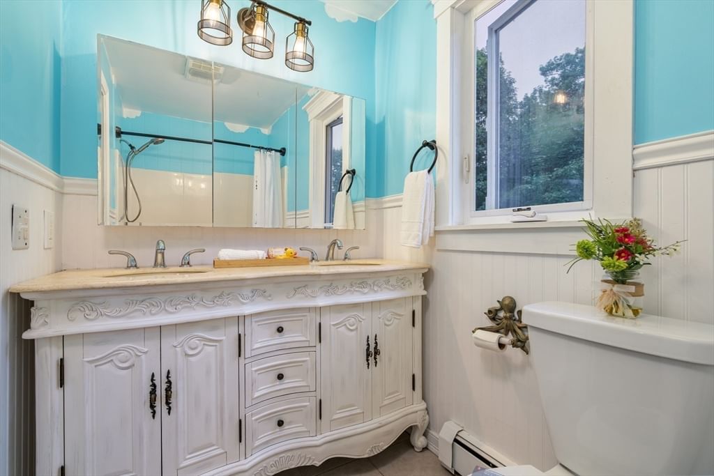 102 Overlook Rd Westminster — Photo 22 of 41