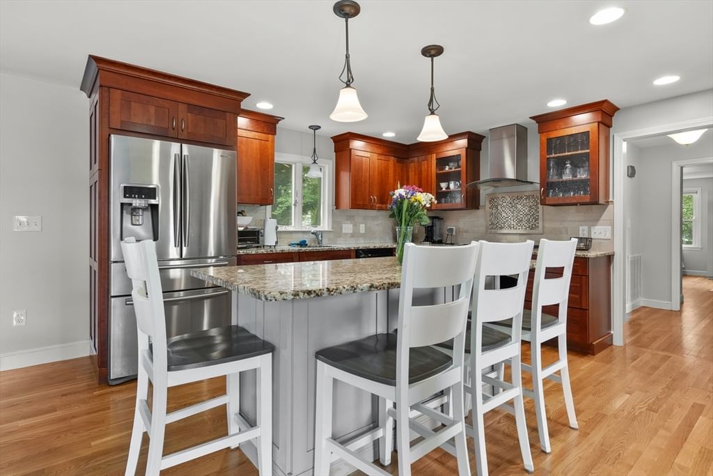104 Martin Street North Andover — Photo 3 of 35