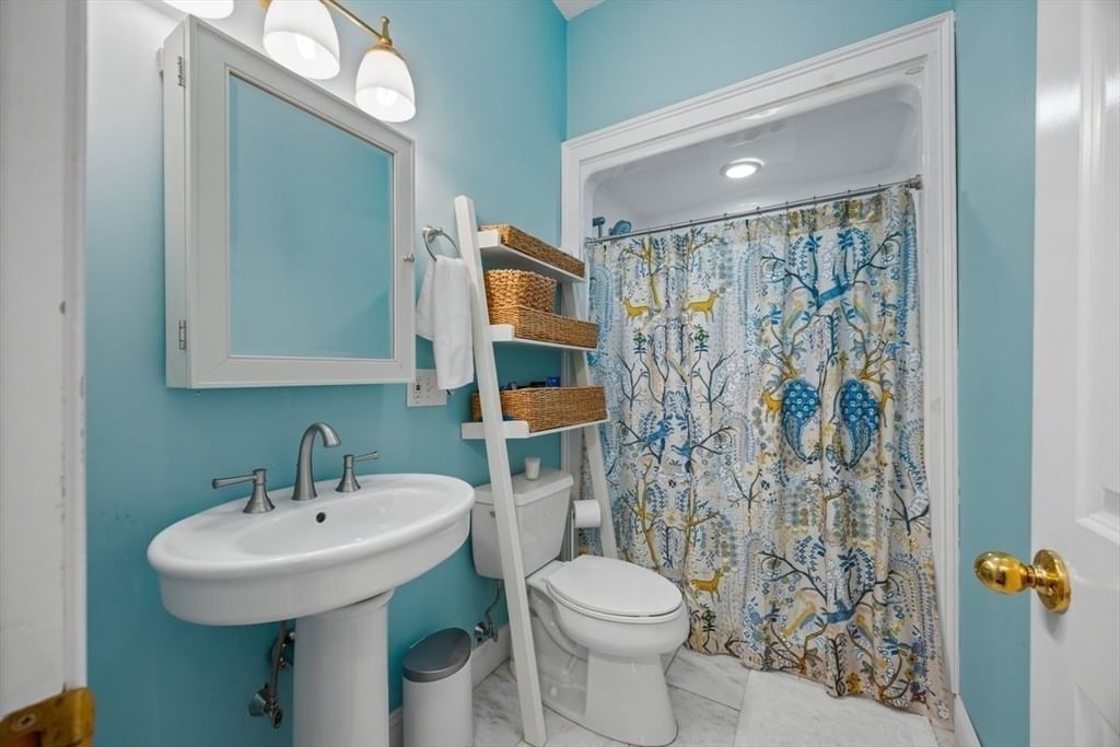 166 Salem Street North Andover — Photo 29 of 42