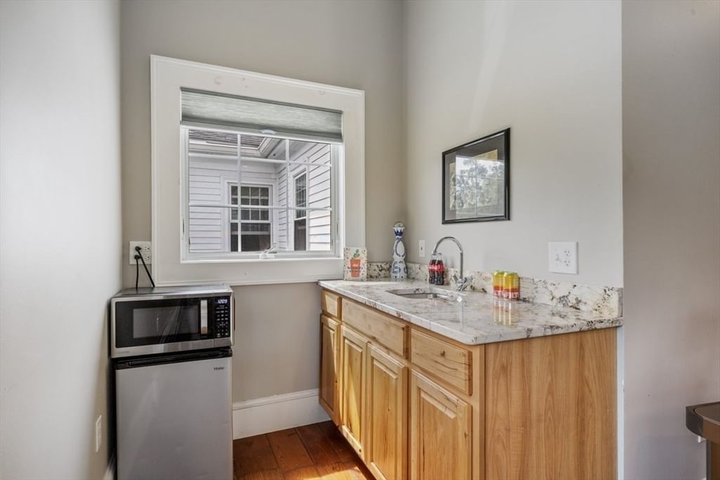 166 Salem Street North Andover — Photo 31 of 42