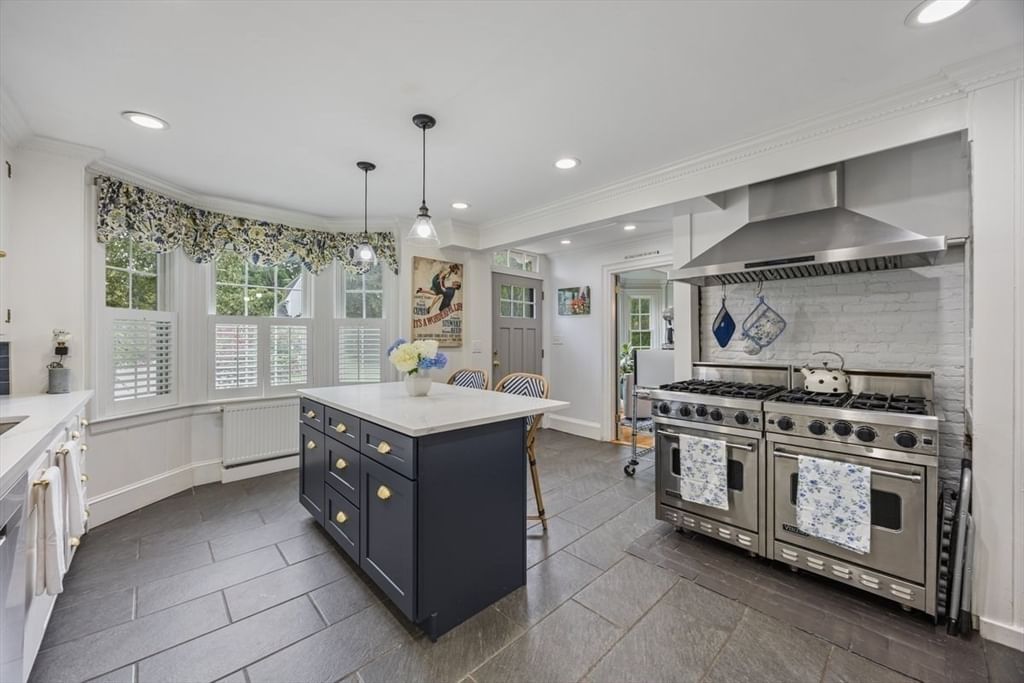 166 Salem Street North Andover — Photo 9 of 42