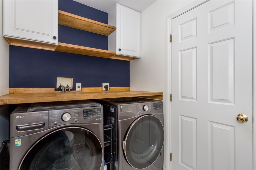 1 E Wood St #B Milford — Photo 19 of 22