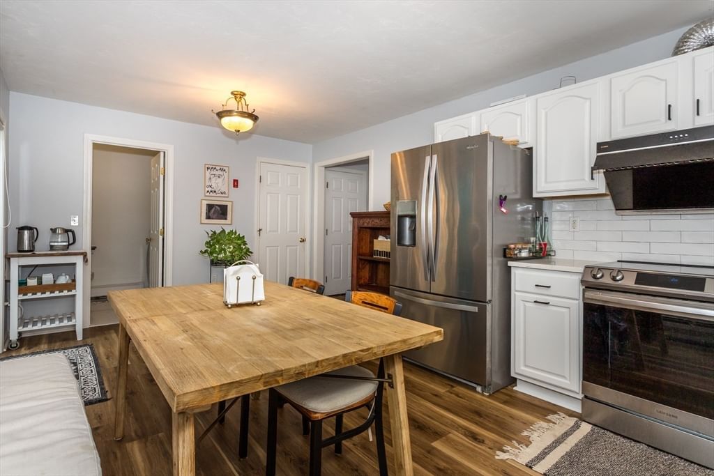1 E Wood St #B Milford — Photo 9 of 22