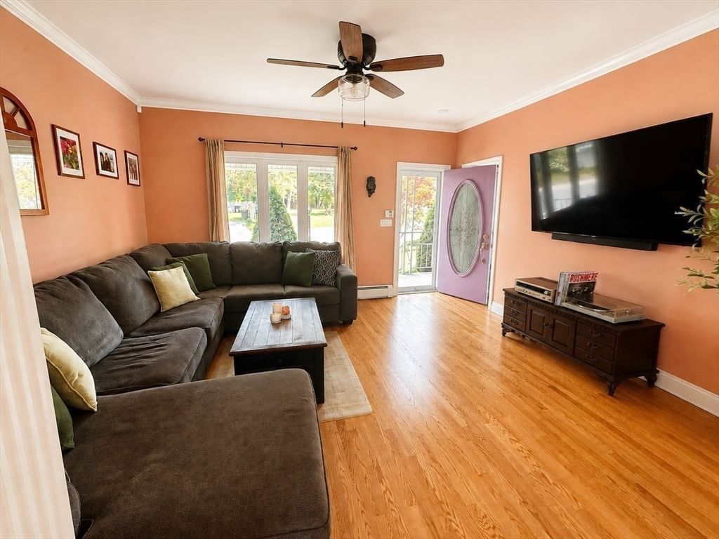 1759 Stafford Rd. Fall River — Photo 11 of 17