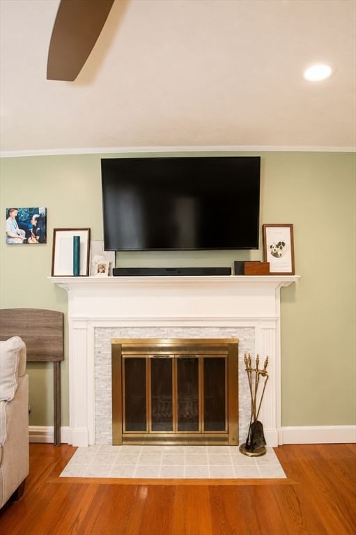39 Lawnwood St Springfield — Photo 7 of 17
