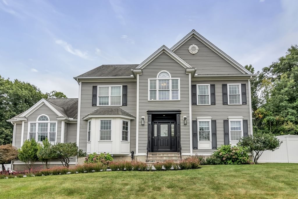 188 Crosby St Ext Haverhill — Photo 1 of 42