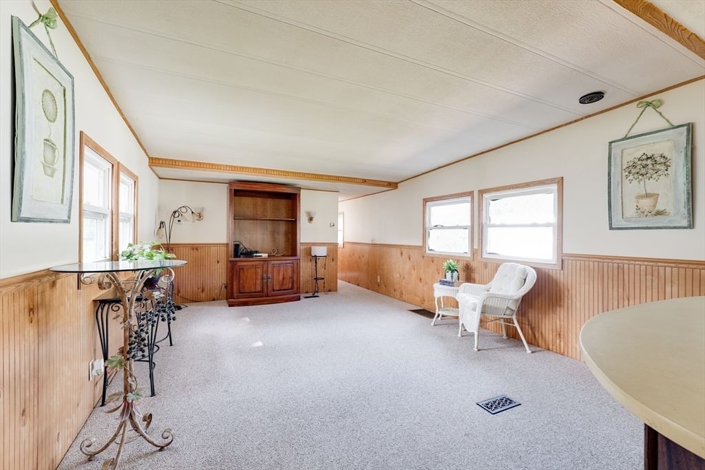 281 Chauncey Walker St #153 Belchertown — Photo 14 of 28