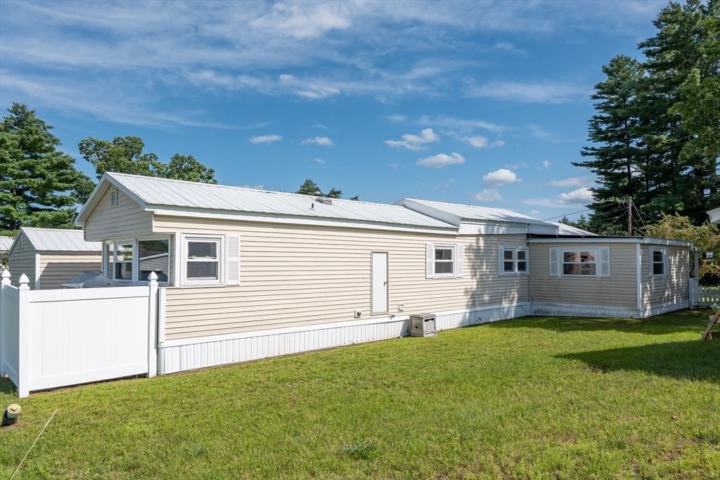 281 Chauncey Walker St #153 Belchertown — Photo 26 of 28